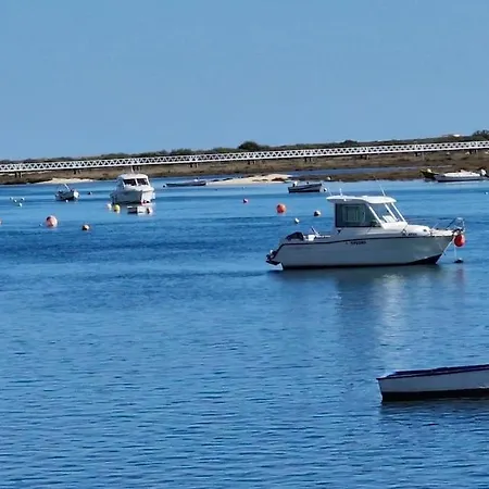 Casa Dos Amigos דירה *