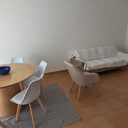 Casa Dos Amigos דירה *