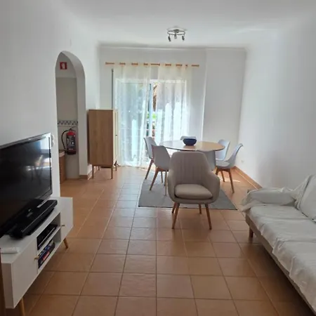 Casa Dos Amigos *